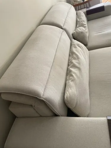 Sofá Tecido Bege 2 lugares Retrátil e Reclinável