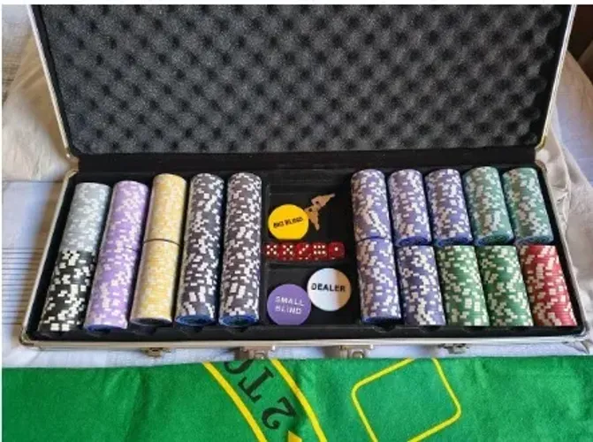 Maleta de Poker profissional nunca usada 500 fichas