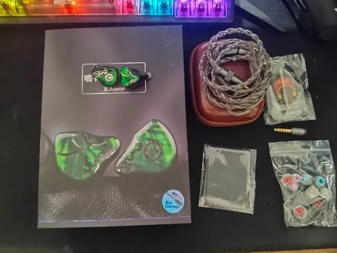 Juzear x Z Review Defiant