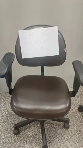 Móveis de escritório