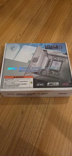 Placa Mãe MSI MPG Z890i Edge TI Wifi