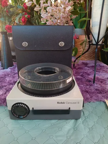 projetor de slides Kodak Carousel,