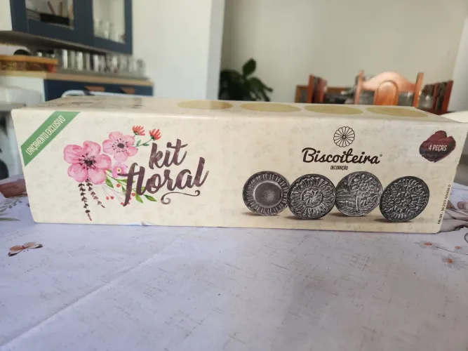 Biscoiteira para decoração