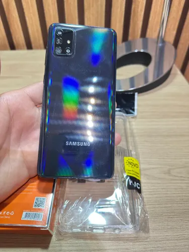 Samsung galaxy A71 128 gb 6 ram em boas condições de conservação