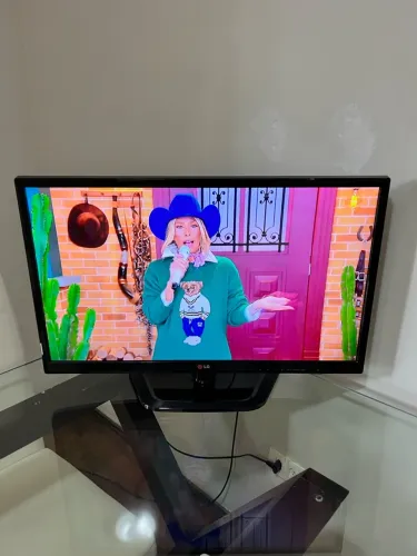 TV MONITOR LG LED 29? Modelo 29 LN 3000 B - PC