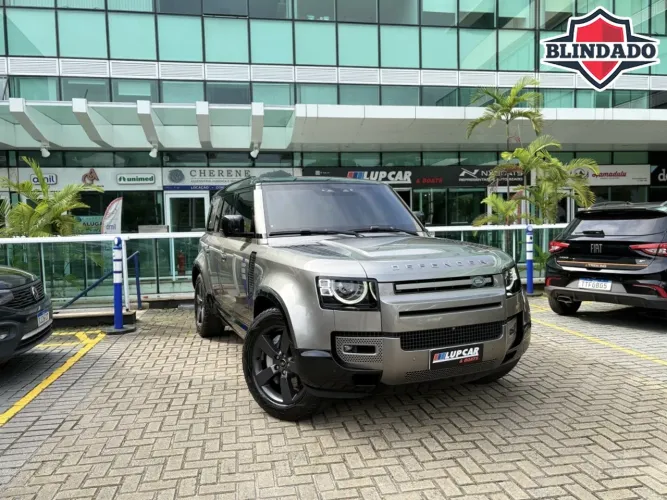 Land Rover Defender 110 X-dy. D300 HSE Mhev DIE AUT 2024
