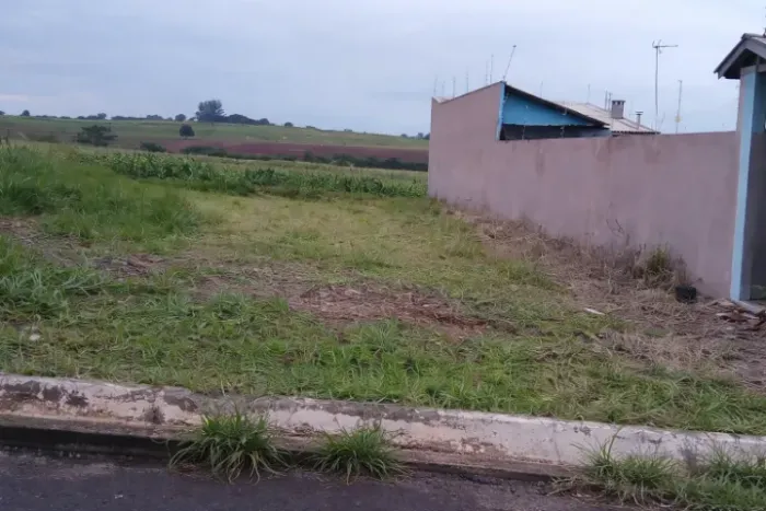 TERRENO EM IGUARAÇU