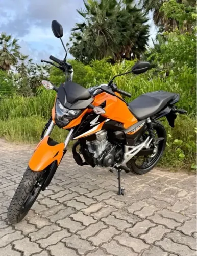 Honda CG Titânio-2025-unico dono