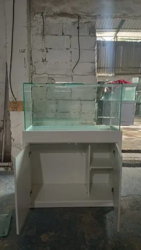 Aquário 100x40x50 8mm com móvel 
