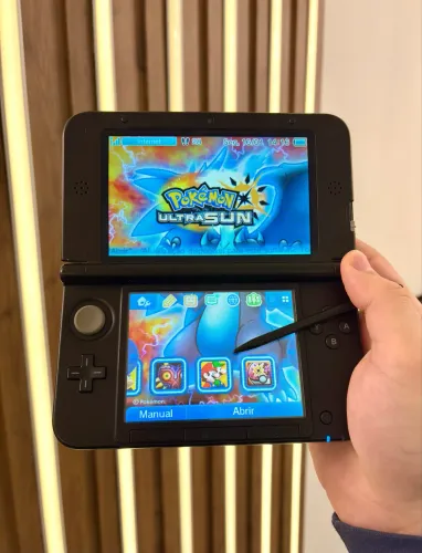 Nintendo 3ds Xl + caixa e manual com muitos jogos como Pokémon Mario zelda