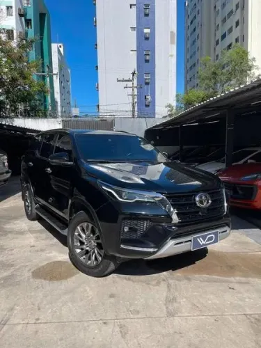 Toyota Hilux SW4 SRX 4X4 2.8 TDI 16V Dies. Aut. 2021