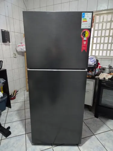 Geladeira samsung 388l com defeito no compressor 