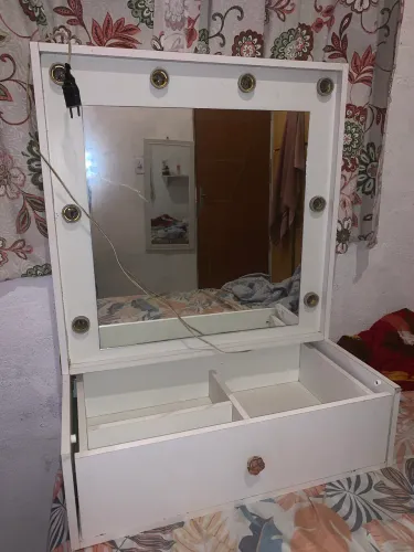 Vendo Penteadeira Camarim