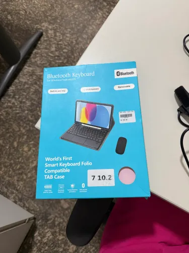 capa com teclado para iPad 7/8/9