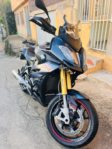 BMW S1000XR Conservadíssima - Documentação em Dia