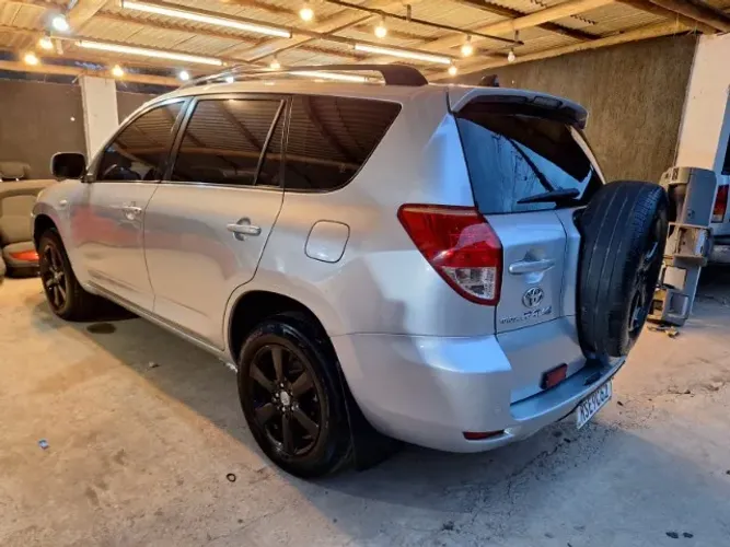 Toyota RAV4 2.4 4X4 16V 170cv Aut. 2008
