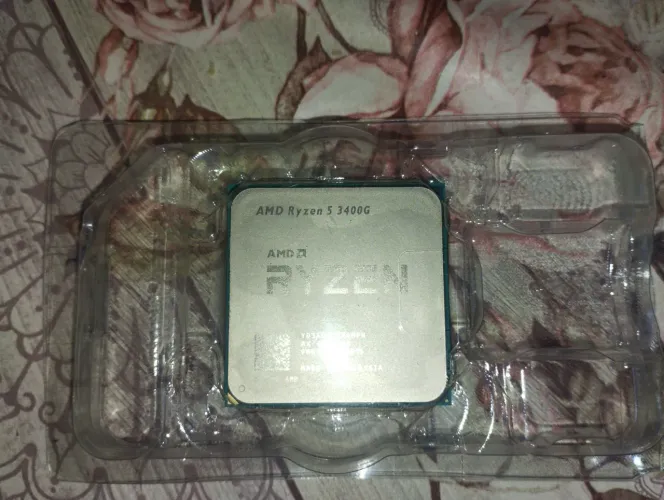 Ryzer 5 3400g (Usado)