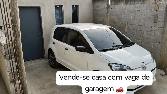 Vendo minhas casa terreno grande .