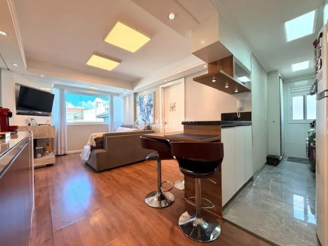 Apartamento a venda no bairro Rebouças