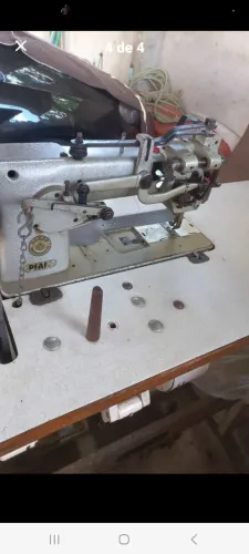 Máquina de costura industrial reta Pfaff