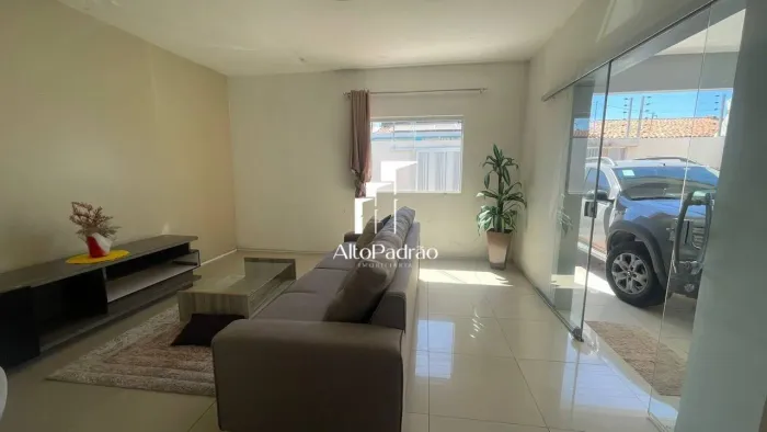Casa à venda, 192m² por R$ 380.000 - Mocambinho - Teresina/PI