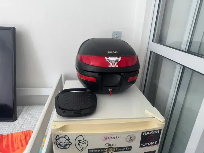 BAÚ P/MOTO - MARCA SHAD 28 L.