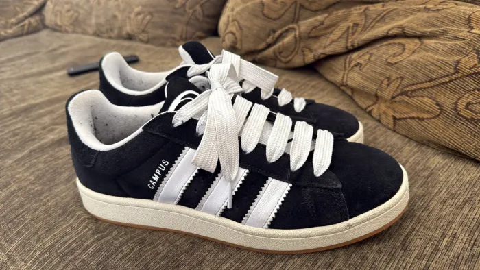 41 Tênis Adidas campus