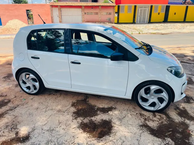Volkswagen Up! Take 1.0 Total Flex 12V 5P 2017