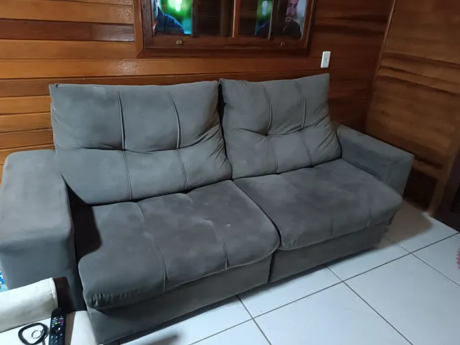 Sofá retrátil