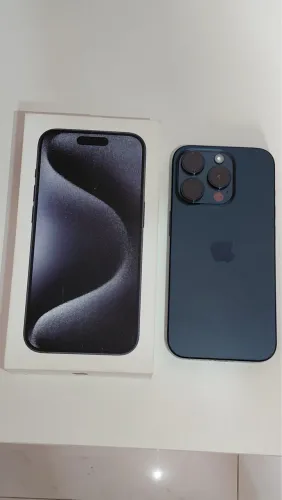 iPhone 15 pro azul, 256gb 