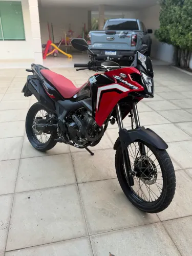 Vendo Honda Sahara 300