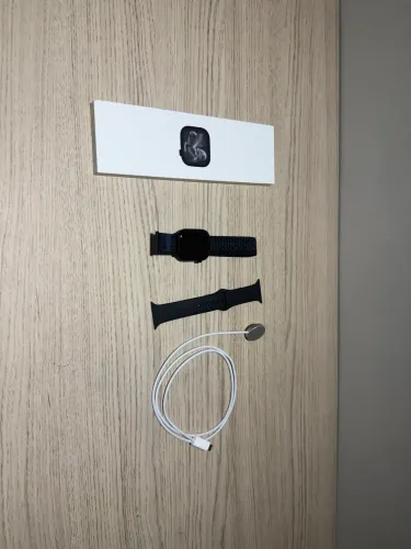APPLE WATCH SÉRIES 11, 46 MM NOVO!