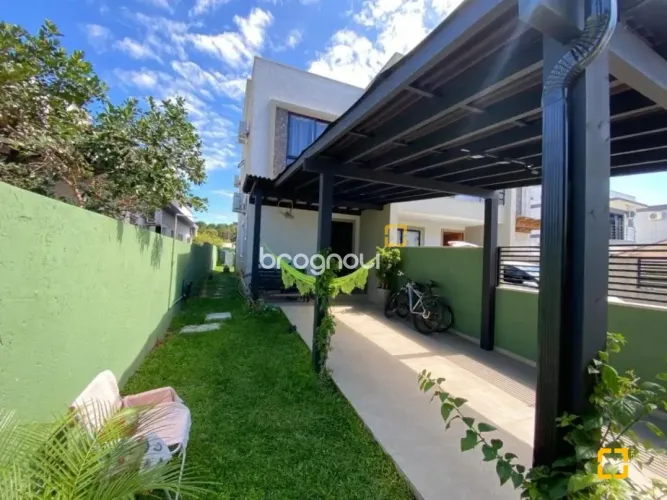 Casa com 2 Quartos à venda, 97m² - São João do Rio Vermelho
