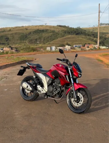 Fazer 250