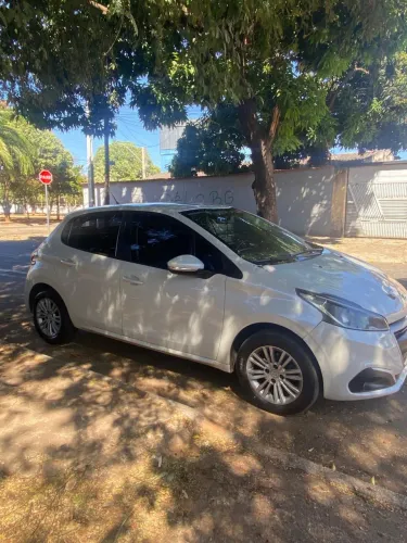 Peugeot 208 Active Pack 1.2 Flex 12V 5P Mec. 2017
