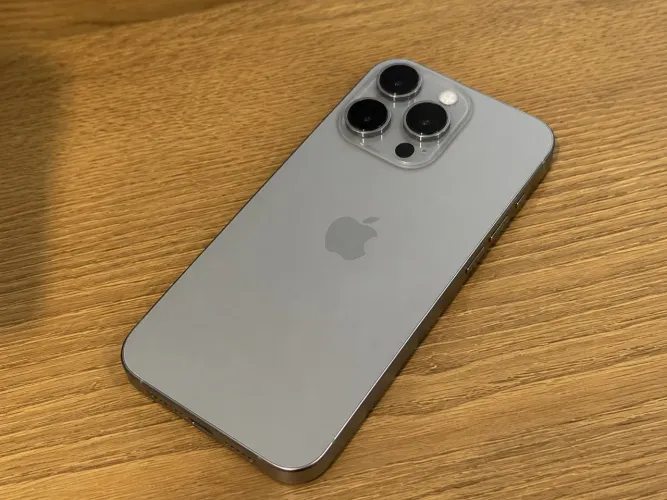 iPhone 15 pro Max titanium 