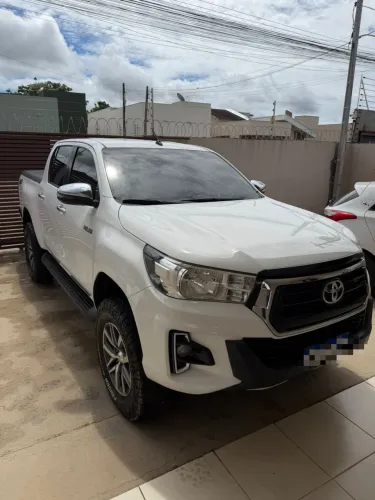 Toyota Hilux CD SRV 4X4 2.8 TDI Diesel Aut. 2020
