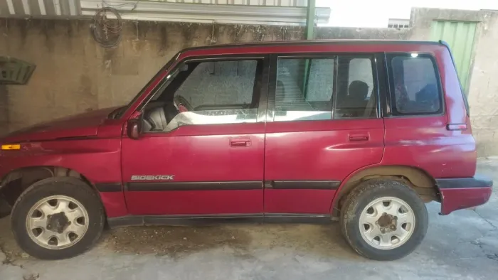 Suzuki Sidekick Metal 1992
