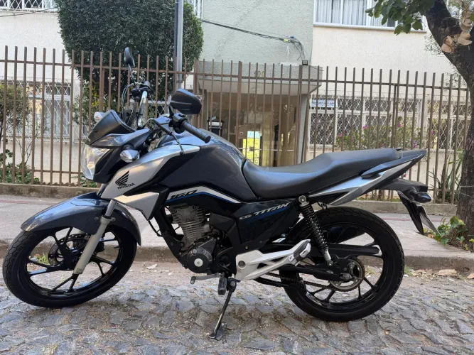 Honda titan 160 Flex! Apenas 22 mil km . Impecável