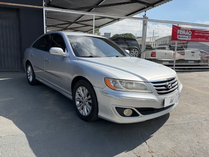 Hyundai Azera GLS 3.3 V6 24V 4P Aut. 2011