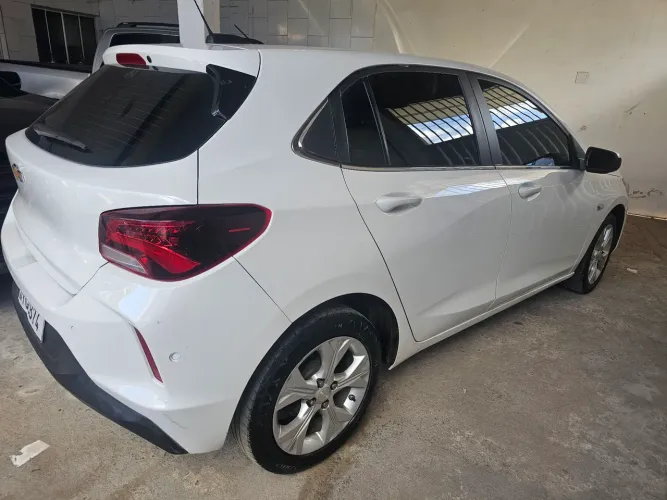 Chevrolet Onix Hatch Premier 1.0 12V TB Flex Aut. 4P 2021