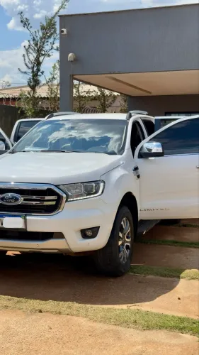 Ford Ranger Limited 3.2 20V 4X4 CD Aut. Dies. 2023