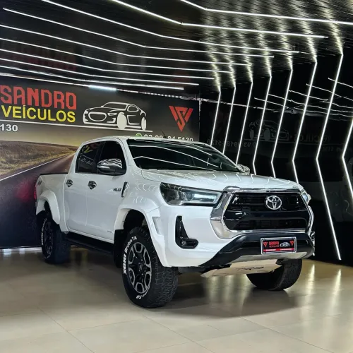 Toyota Hilux CD SRX 4X4 2.8 TDI 16V Diesel Aut. 2017