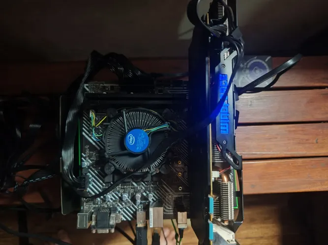 VENDO PEÇAS DE COMPUTADOR TUDO POR MIL