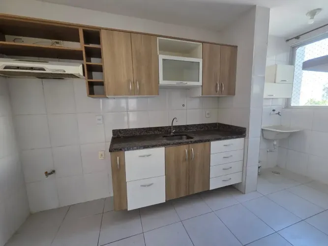 Eliza Miranda, 3 quartos, com modulados na cozinha e ar condicionados