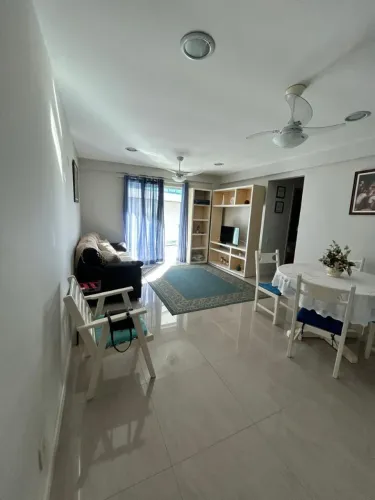 Apartamento mobiliado na passagem