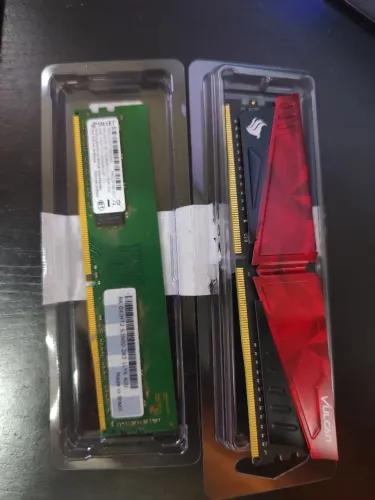 Dois pente de 8gb de memória ram