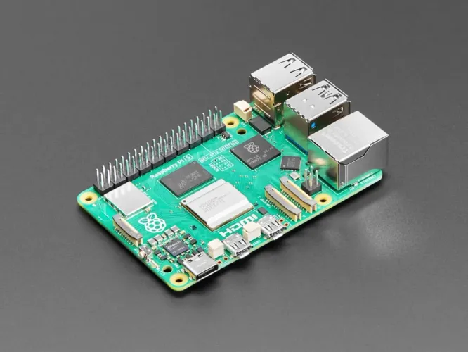 Raspberry Pi 5 4Gb