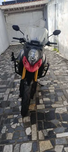 Vendo ou troco Vstrom 1000 ano 2015 em carro