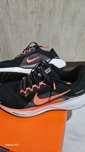 Tênis Nike pegasus